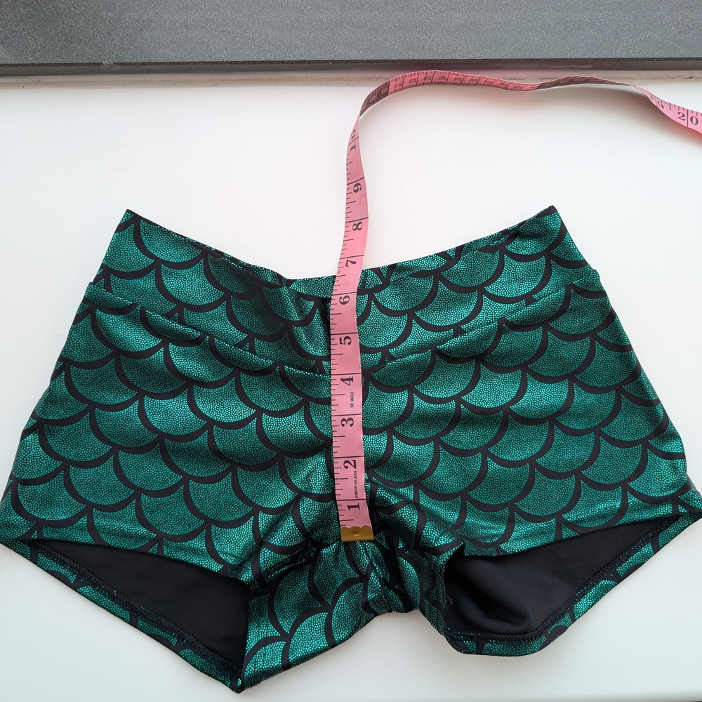 Coquetry Low Rise Shorts Trio - Black, Green Mermaid Scales, Moonstone Size S - Picture 4 of 8